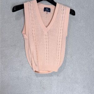 Cable Knit V-Neck Sweater Vest in Blush Pink - Vintage